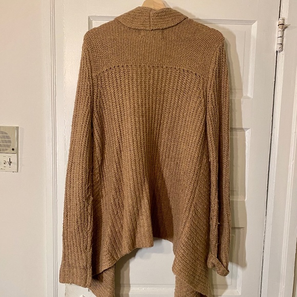 Abercrombie & Fitch Camel Cardigan - Picture 4 of 5